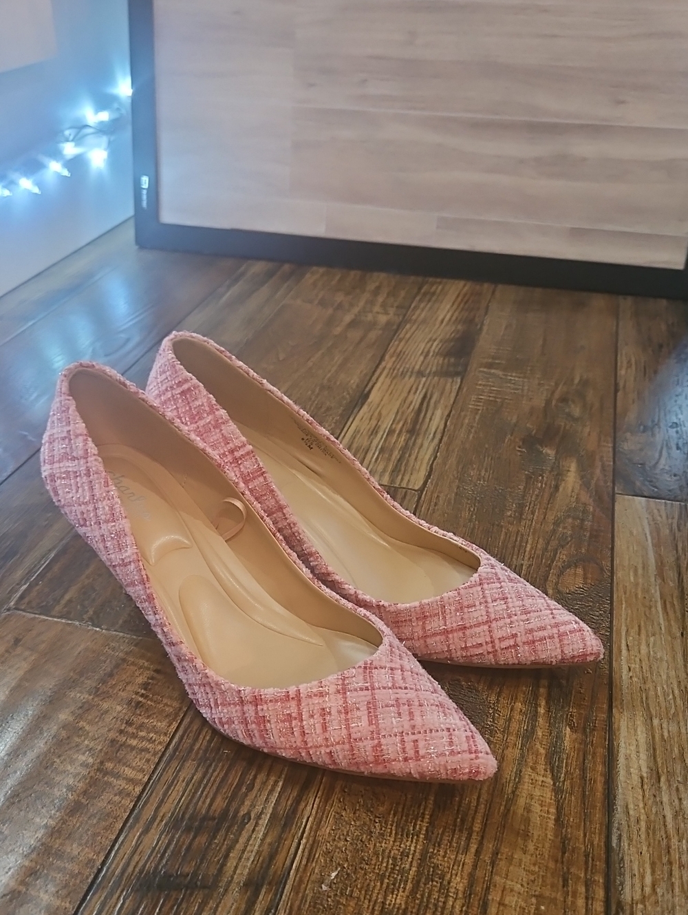 Charles By Cjarles David Pink Tweed Pointed-Toe Women's Kitten Heel Pumps